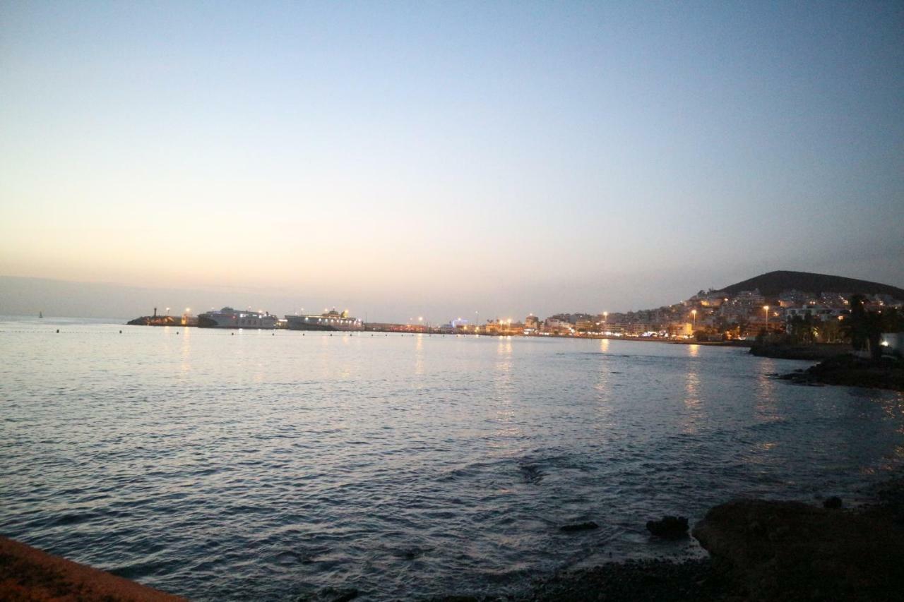 Sun & View Holiday Home Los Cristianos  Exteriör bild